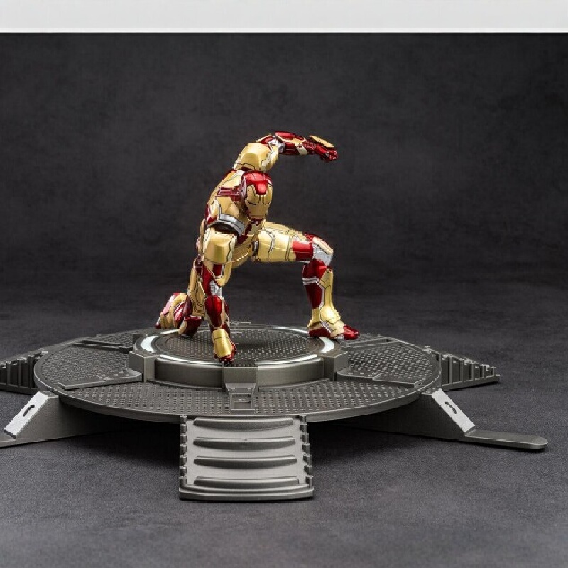 Action Figure Stand - Zhongdong Marvel Iron Man MK31 7