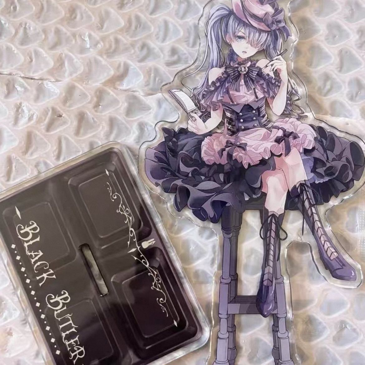 Anime Acrylic Stand Black Butl - огляд і ціна Action Figure Stand